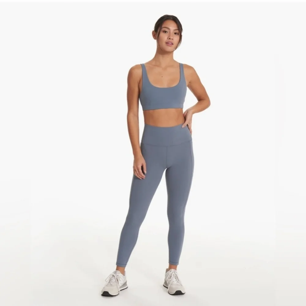 🌟 NWT 🌟 Vuori Studio Pocket Leggings-Short - Picture 2 of 4